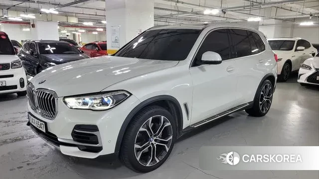 BMW X5 (G05) 2022 Белый из Кореи
