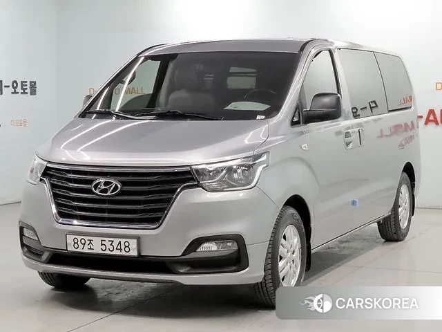 Hyundai The New Grand Starex 2020 Светло-серебряный цвет из Кореи