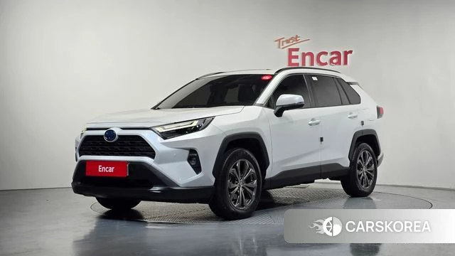 Toyota RAV4 5th Generation 2024 Белый из Кореи