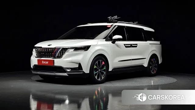 Kia Carnival 4th generation 2020 Белый из Кореи