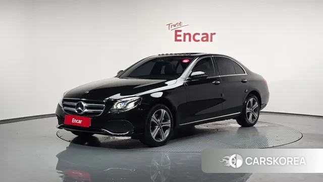 Mercedes-Benz E-Class W213 2019 Черный из Кореи