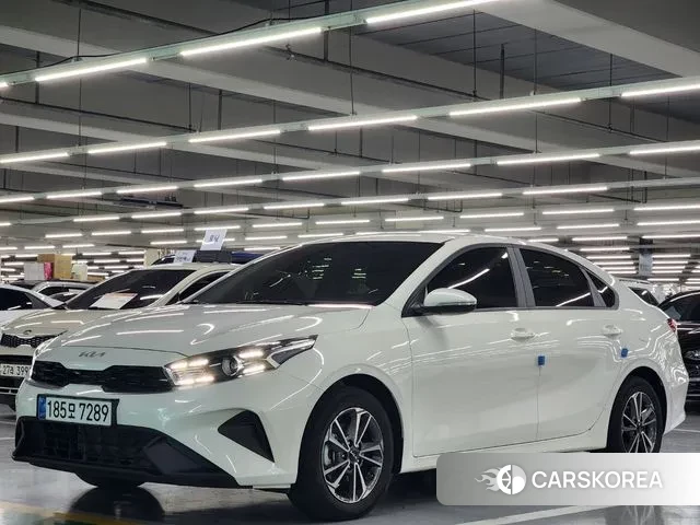 Kia The New K3 2nd generation 2024 Жемчужный цвет из Кореи