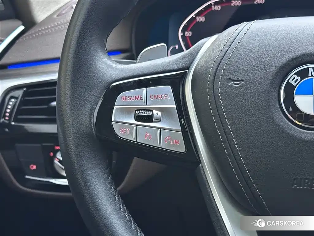 BMW 5 series 2023 Черный из Китая