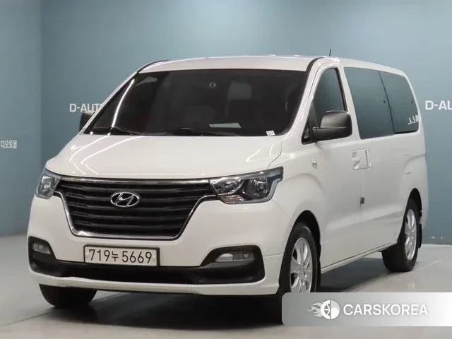Hyundai The New Grand Starex 2019 Белый из Кореи