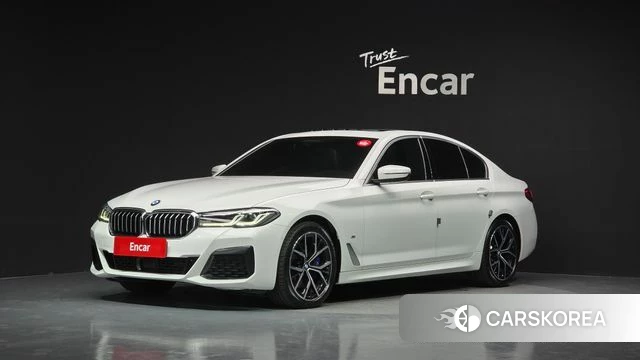 BMW 5 Series (G30) 2022 Белый из Кореи