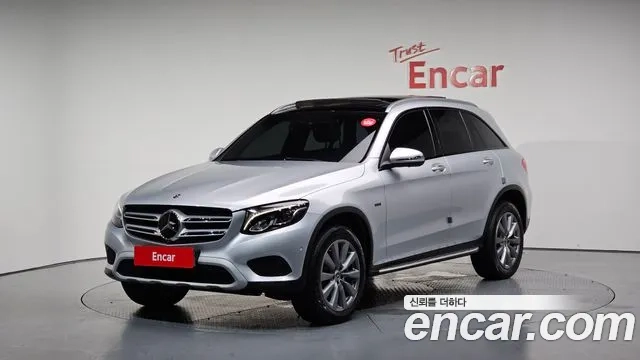 Mercedes-Benz GLC-Class X253 2018 Серебряный из Кореи