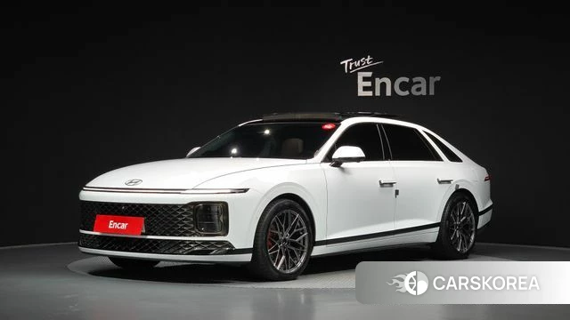 Hyundai Grandeur Hybrid (GN7) 2023 Белый из Кореи