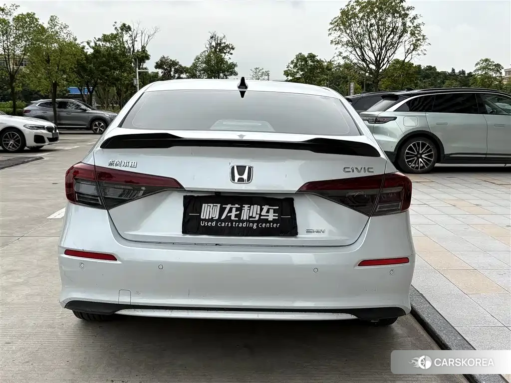 Honda Civic 2025 Белый из Китая