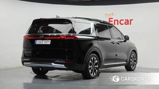 Kia Carnival 4th generation 2021 Черный из Кореи