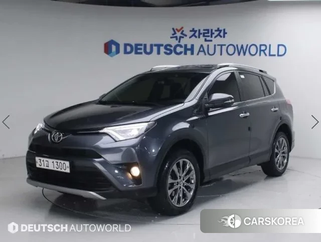 Toyota RAV4 2018 Серый из Кореи