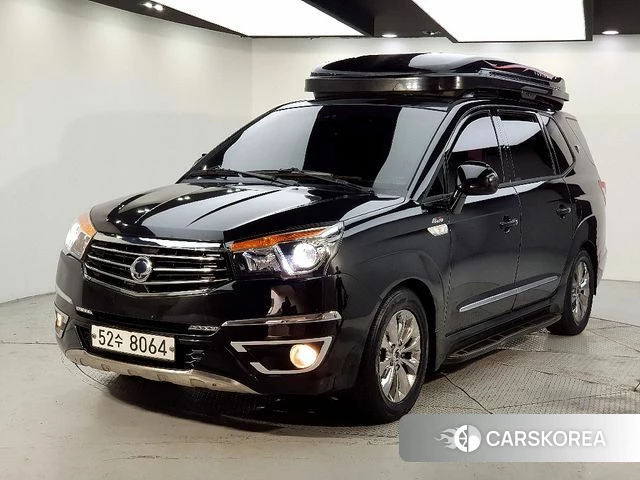 Ssangyong Korando Turismo 2018 Черный из Кореи