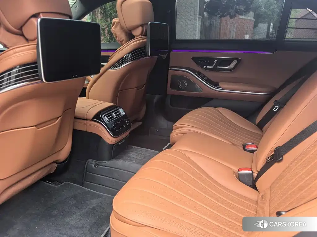 Mercedes-Benz S-Class 2025 Черный из Китая