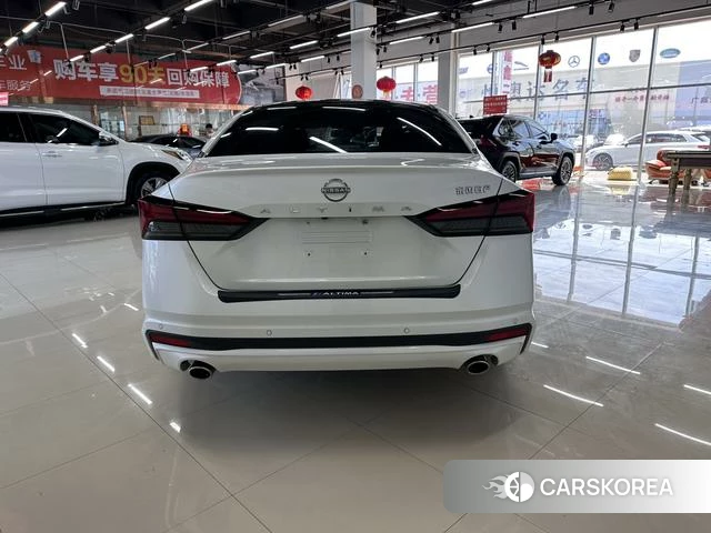 Nissan Teana 2023 Белый из Китая
