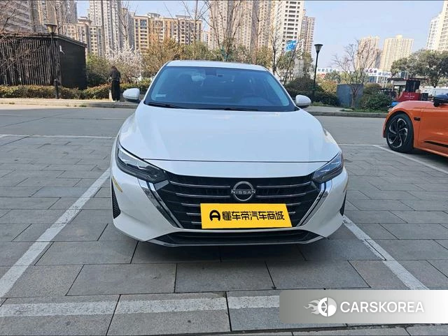 Nissan Xuan Yi 2023 Белый из Китая