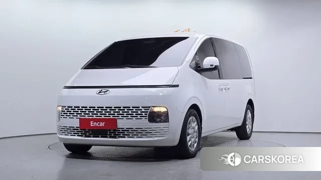 Hyundai Staria 2022 Белый из Кореи