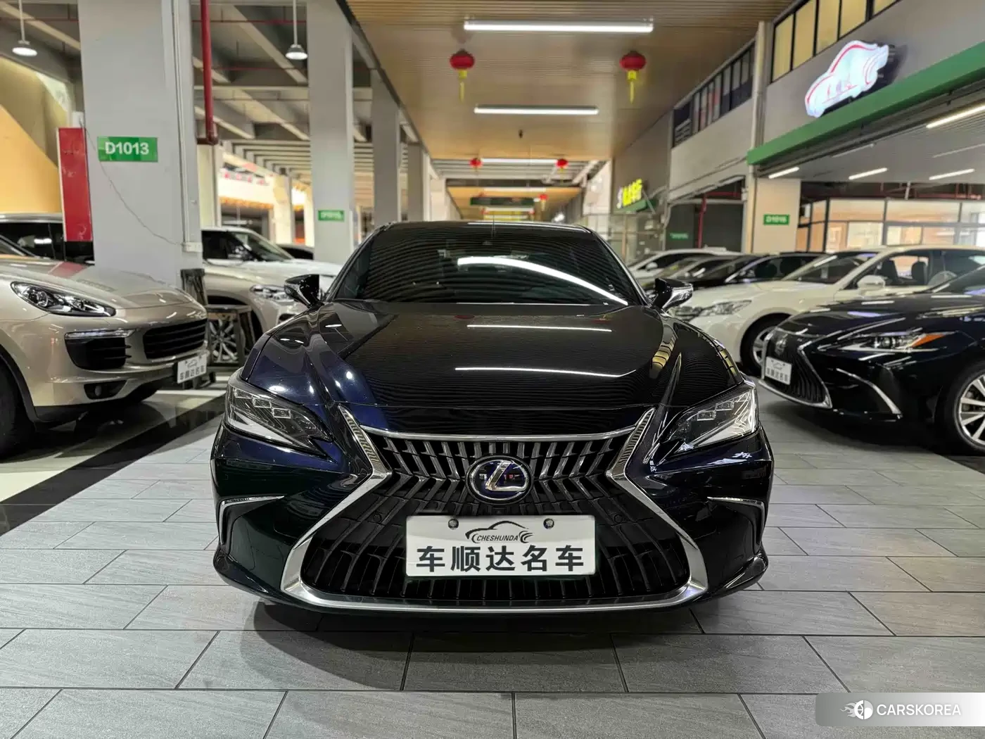 Lexus ES 2022 Синий из Китая