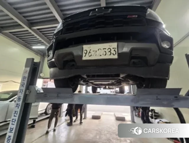 Chevrolet (GM Daewoo) Real New Colorado 2021 Черный из Кореи