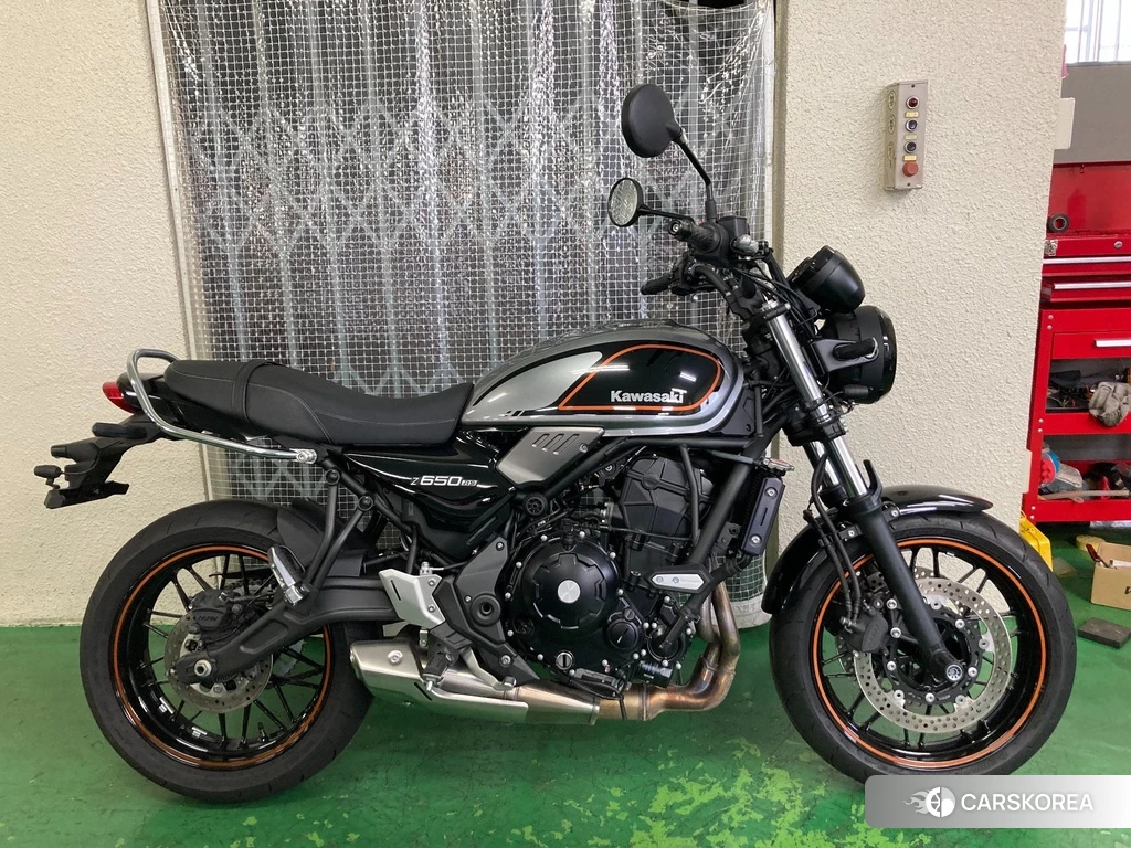 Проданный Kawasaki Z650RS 2022 из Японии