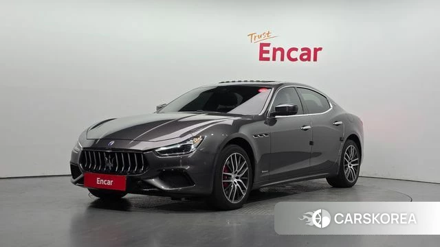 Maserati Ghibli 2020 Серый из Кореи