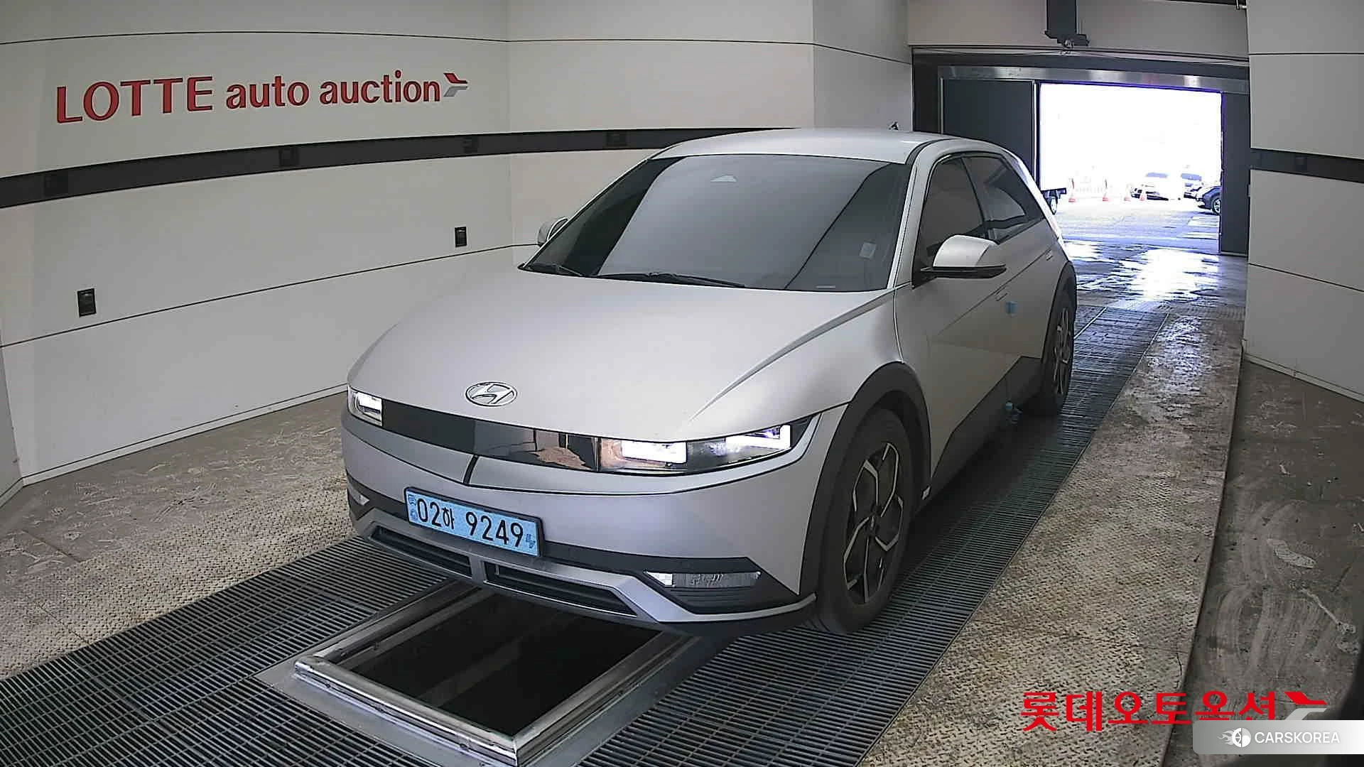 Hyundai IONIQ 5 2022 Gravity Gold Mat из Кореи