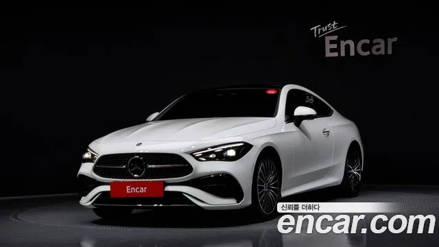 Mercedes-Benz CLE-Class C236 2024 Белый из Кореи