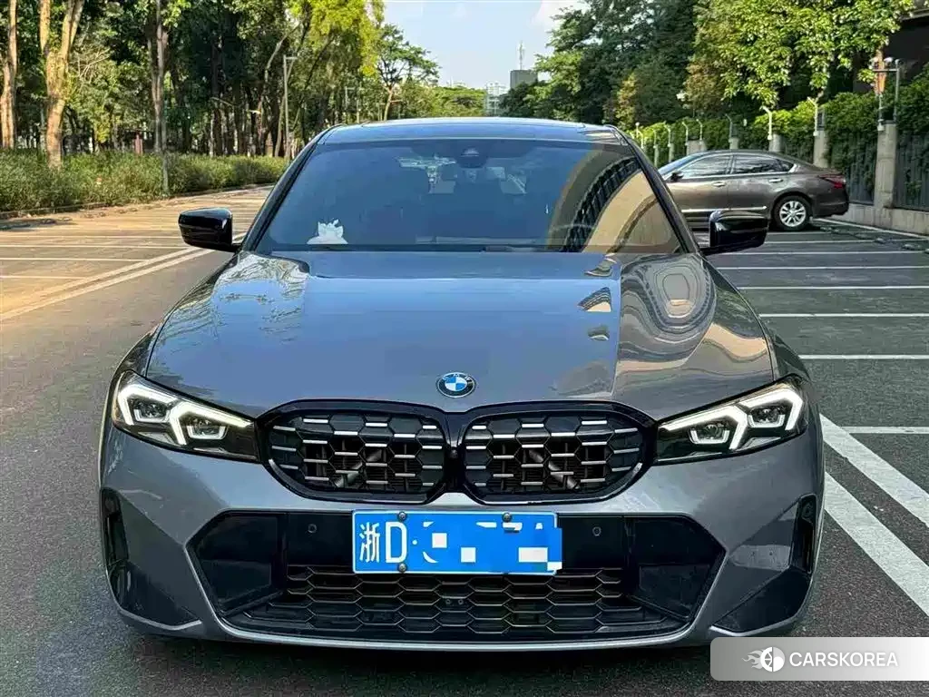 BMW 3 series 2023 Silver/gray из Китая