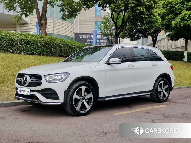 Mercedes-Benz GLC 2022 Белый из Китая
