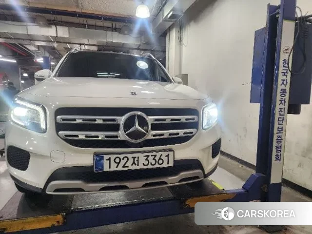 Mercedes-Benz GLB-Class X247 2021 Белый из Кореи