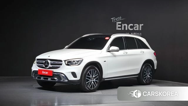 Mercedes-Benz GLC-Class X253 2021 Белый из Кореи