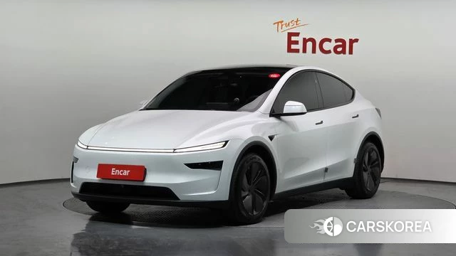 Tesla Model Y 2025 Белый из Кореи