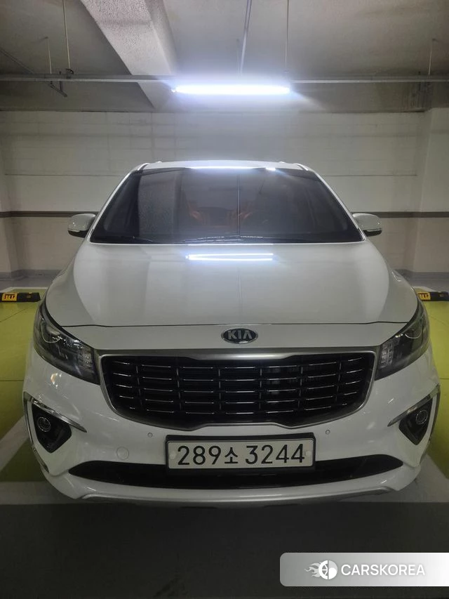 Kia The New Carnival 2019 Белый из Кореи