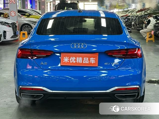Audi A5 2021 Синий из Китая