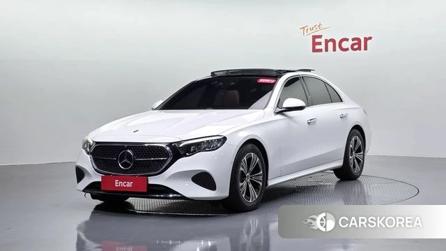 Mercedes-Benz E-Class W214 2025 Белый из Кореи