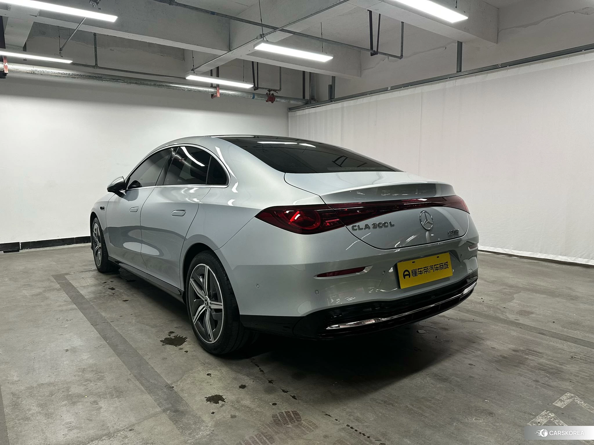 Mercedes-Benz CLA EV 2025 Серебристо-серый из Китая
