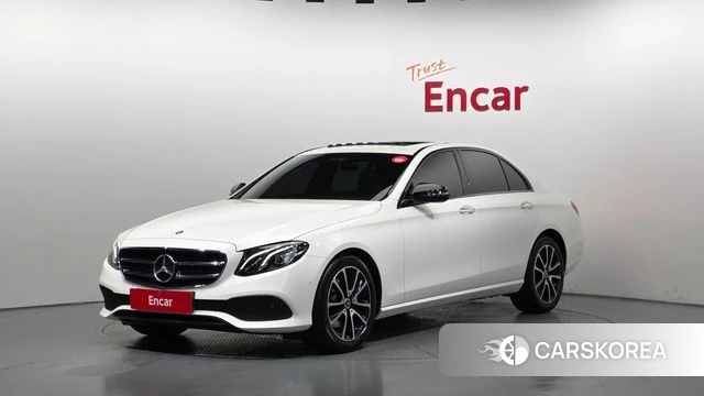Mercedes-Benz E-Class W213 2020 Белый из Кореи