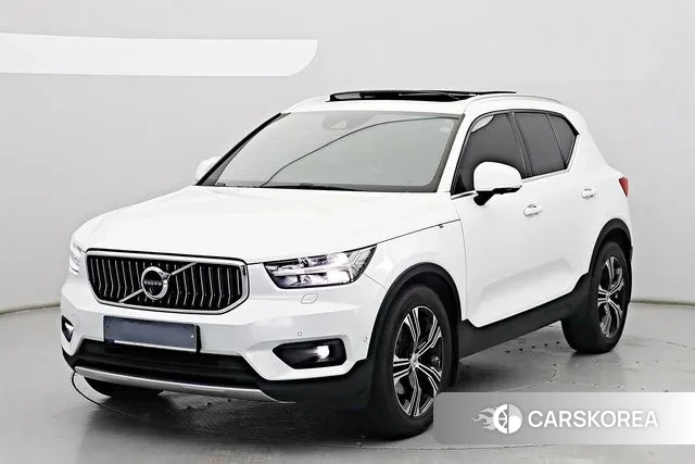 Volvo XC40 2021 Белый из Кореи