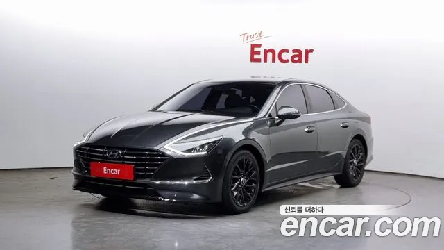 Hyundai Sonata (DN8) 2019 Темно-зеленый из Кореи