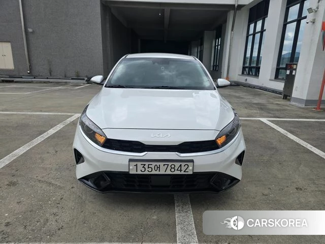 Kia The New K3 2nd generation 2022 Белый из Кореи