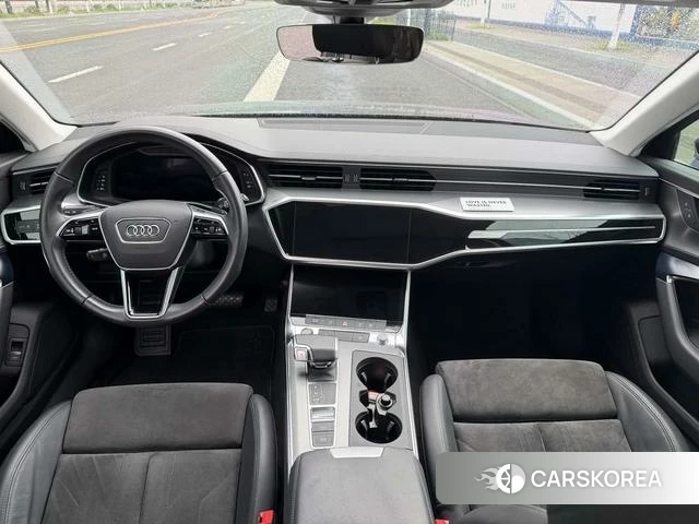 Audi A6 (import) 2021 Черный из Китая