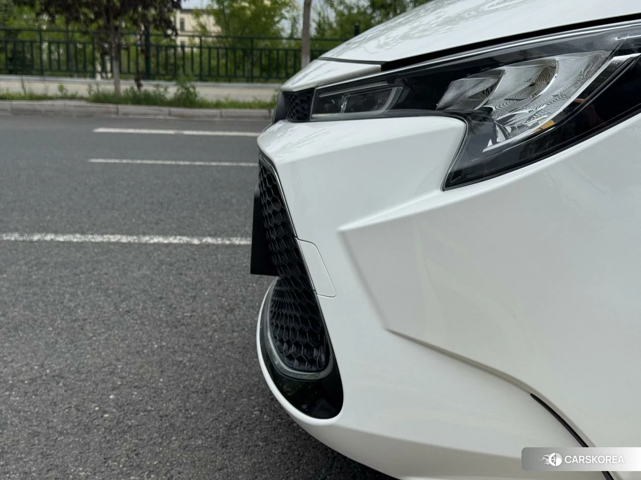 Toyota Lei Ling 2021 Белый из Китая