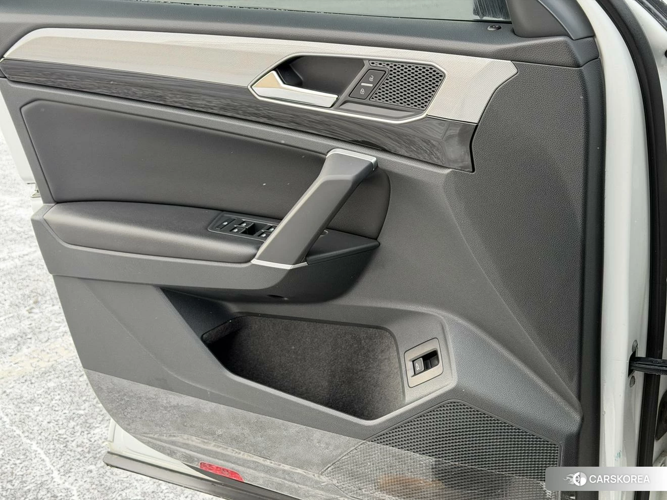 Volkswagen Tayron 2021 Белый из Китая