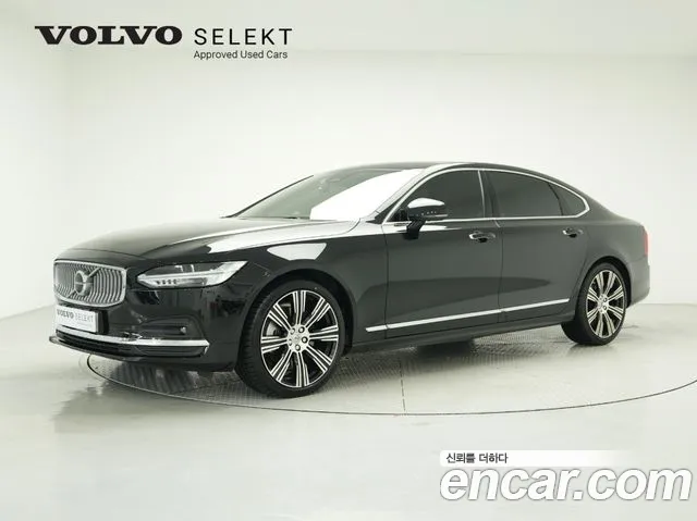 Volvo S90 2023 Черный из Кореи