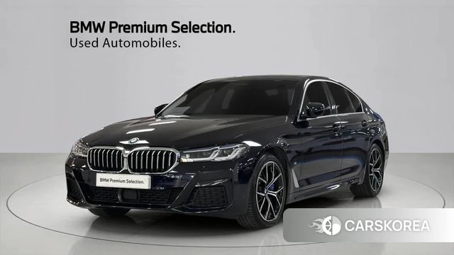 BMW 5 Series (G30) 2023 Черный из Кореи