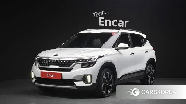 Kia Seltos 2020 Белый из Кореи
