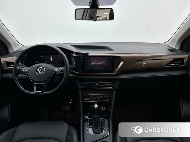 Volkswagen Tuyue 2023 Белый из Китая