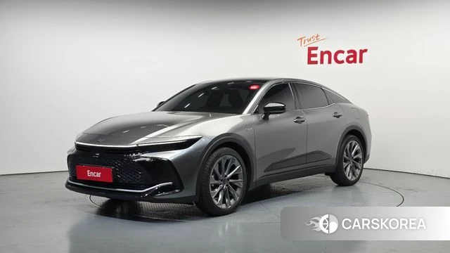 Toyota Crown Crossover 2026 Серебристо-серый из Кореи