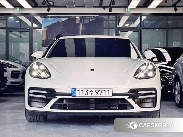 Porsche Panamera (971) 2021 Белый из Кореи