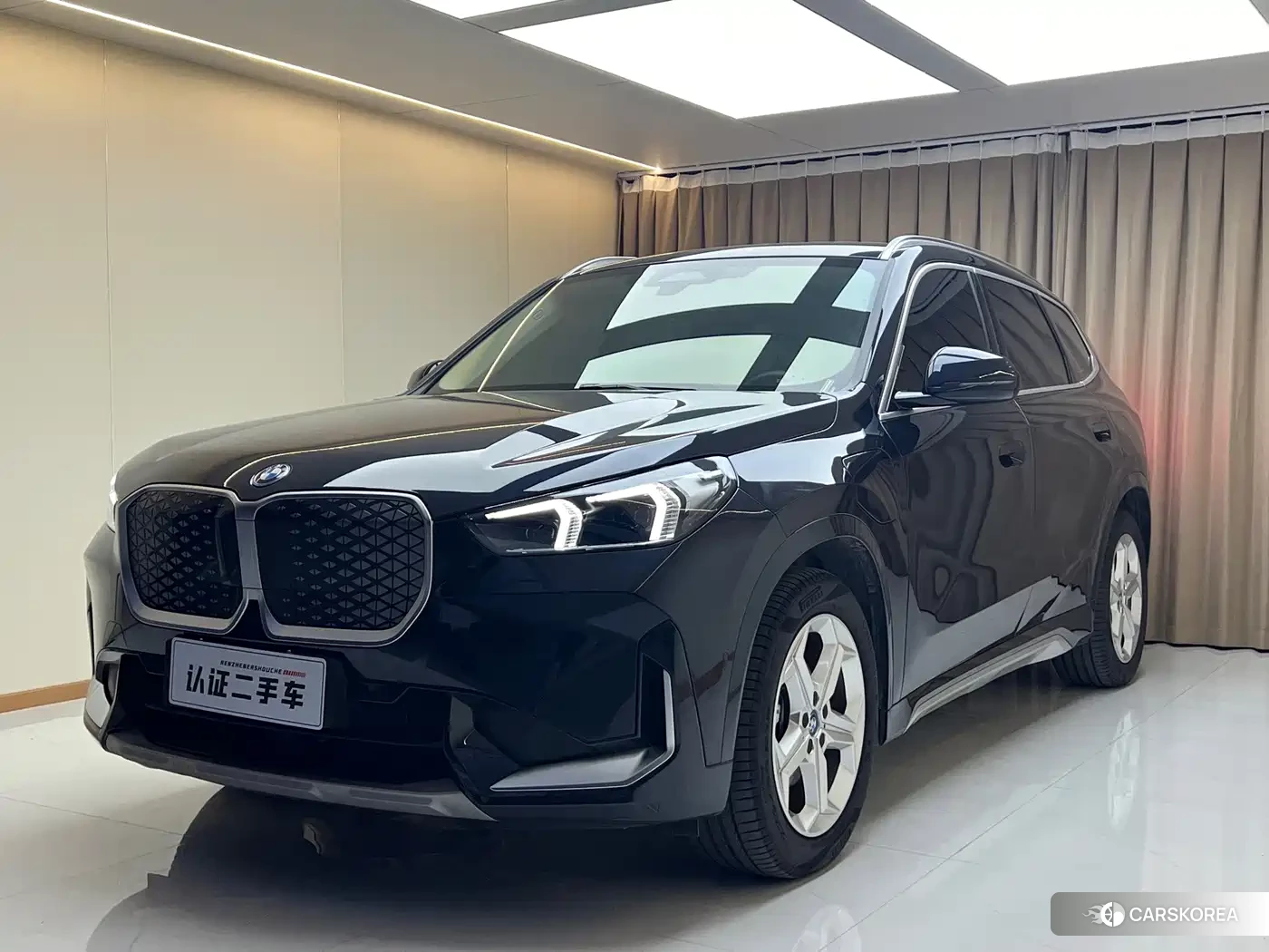 BMW iX1 2025 Черный из Китая