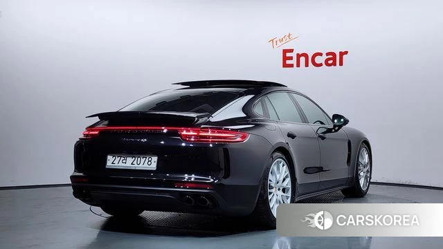 Porsche Panamera (971) 2018 Черный из Кореи