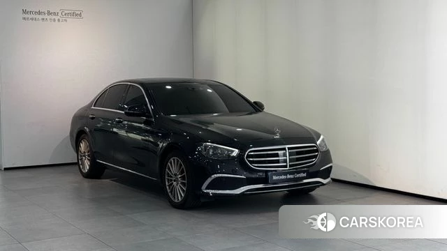 Mercedes-Benz E-Class W213 2021 Черный из Кореи